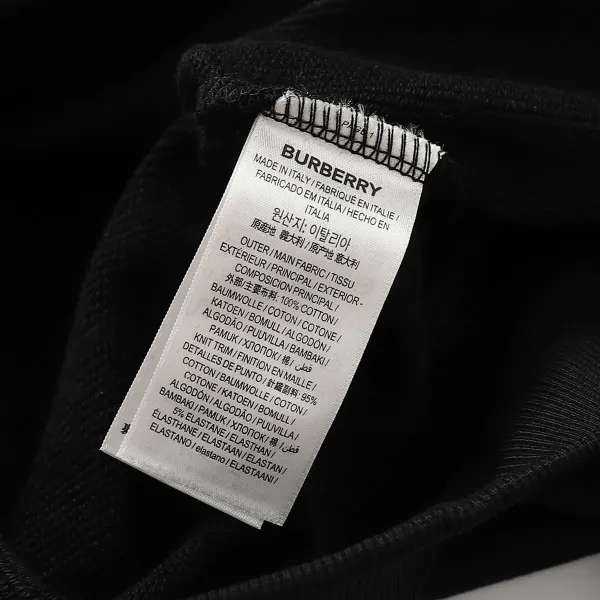 【2026】【BURBERRY 公式旗艦店】バーバリー 丸首の衛衣 スウェットご好評に付き再入荷 241025 【2026】【BURBERRY 公式旗艦店】バーバリー 丸首の衛衣 スウェットご好評に付き再入荷 241025