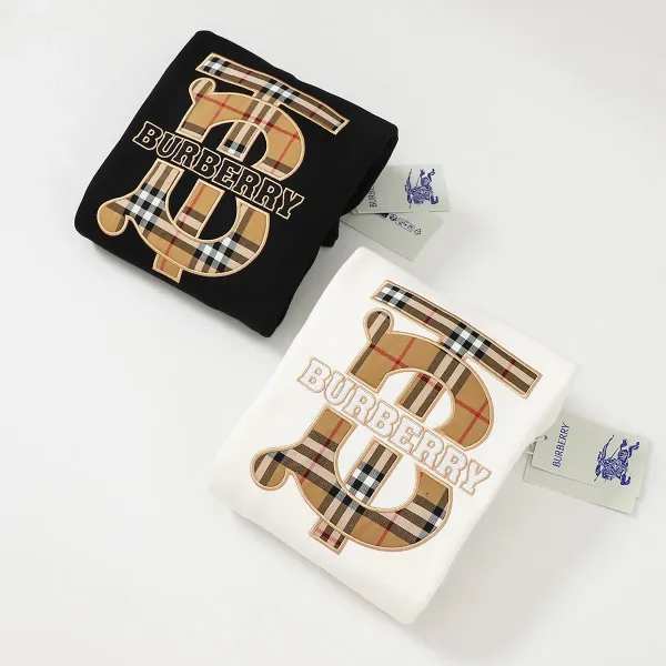 【2026】【BURBERRY 公式旗艦店】バーバリー 丸首の衛衣 スウェットご好評に付き再入荷 241025 【2026】【BURBERRY 公式旗艦店】バーバリー 丸首の衛衣 スウェットご好評に付き再入荷 241025