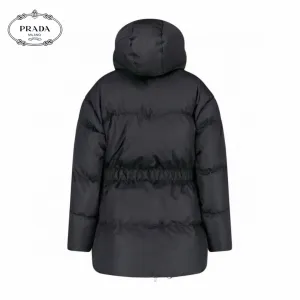 【2026】【PRADA 公式旗艦店】プラダ ダウンジャケット ご好評に付き再入荷!241022 【2026】【PRADA 公式旗艦店】プラダ ダウンジャケット ご好評に付き再入荷!241022