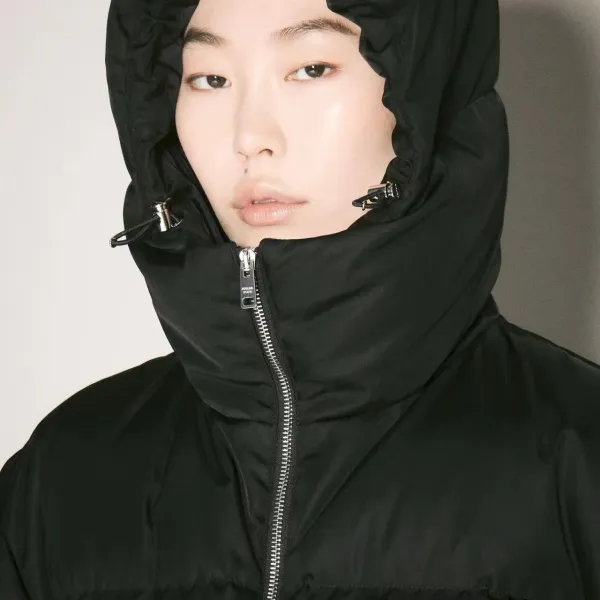【2026】【PRADA 公式旗艦店】プラダ ダウンジャケット ご好評に付き再入荷!241022 【2026】【PRADA 公式旗艦店】プラダ ダウンジャケット ご好評に付き再入荷!241022