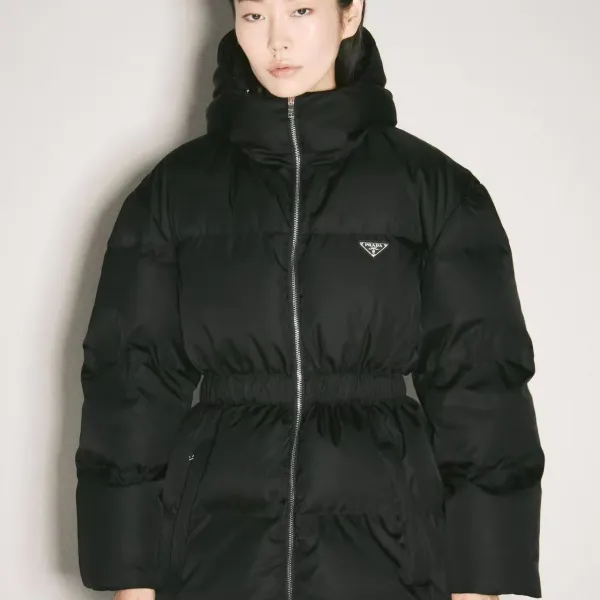 【2026】【PRADA 公式旗艦店】プラダ ダウンジャケット ご好評に付き再入荷!241022 【2026】【PRADA 公式旗艦店】プラダ ダウンジャケット ご好評に付き再入荷!241022