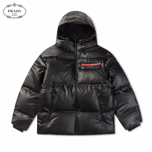 【2026】【PRADA 公式旗艦店】プラダ ダウンジャケット 好評に付き再入荷! 271017 【2026】【PRADA 公式旗艦店】プラダ ダウンジャケット 好評に付き再入荷! 271017