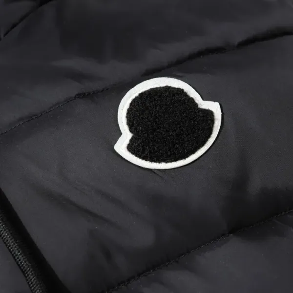 【2026】【MONCLER 公式旗艦店】モンクレール ダウンジャケット好評に付き再入荷! 271017 【2026】【MONCLER 公式旗艦店】モンクレール ダウンジャケット好評に付き再入荷! 271017