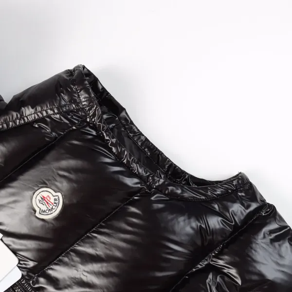 【2026】【MONCLER 公式旗艦店】モンクレール ダウンベスト 好評に付き再入荷! 271017 【2026】【MONCLER 公式旗艦店】モンクレール ダウンベスト 好評に付き再入荷! 271017