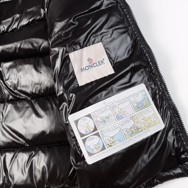 【2026】【MONCLER 公式旗艦店】モンクレール ダウンベスト 好評に付き再入荷! 271017 【2026】【MONCLER 公式旗艦店】モンクレール ダウンベスト 好評に付き再入荷! 271017
