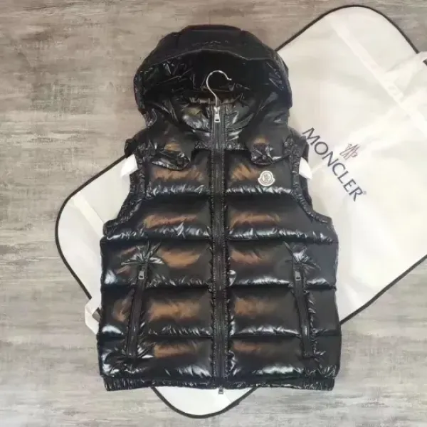 【2026】MONCLER モンクレール ジレ ベスト ダウンベスト 男女兼用 241016 【2026】MONCLER モンクレール ジレ ベスト ダウンベスト 男女兼用 241016