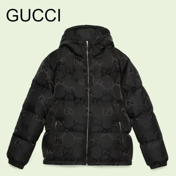 【2026】GUCCI グッチ GG パターン フロントボタン ダウンジャケット ブラック 241016 【2026】GUCCI グッチ GG パターン フロントボタン ダウンジャケット ブラック 241016