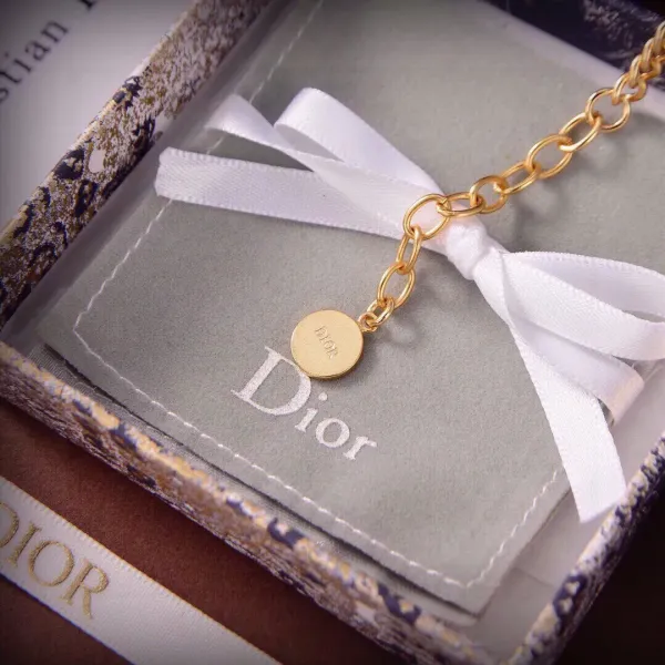 【2026】【DIOR】ブレスレット、ファッションシンプルなスタイル   241015