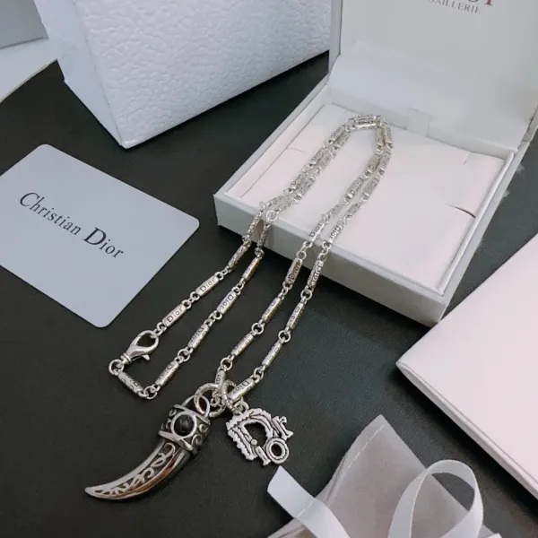 【2026】【DIOR】ネックレス、新しいネックレス万能シンプルファッションオーナメント 241015 【2026】【DIOR】ネックレス、新しいネックレス万能シンプルファッションオーナメント 241015