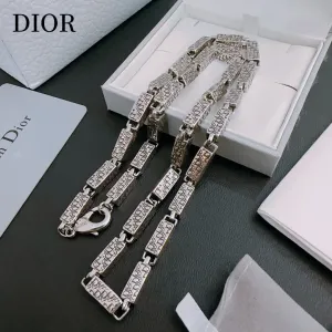 【2026】【DIOR】ネックレス、新しいネックレス万能シンプルファッションオーナメント 241015 【2026】【DIOR】ネックレス、新しいネックレス万能シンプルファッションオーナメント 241015