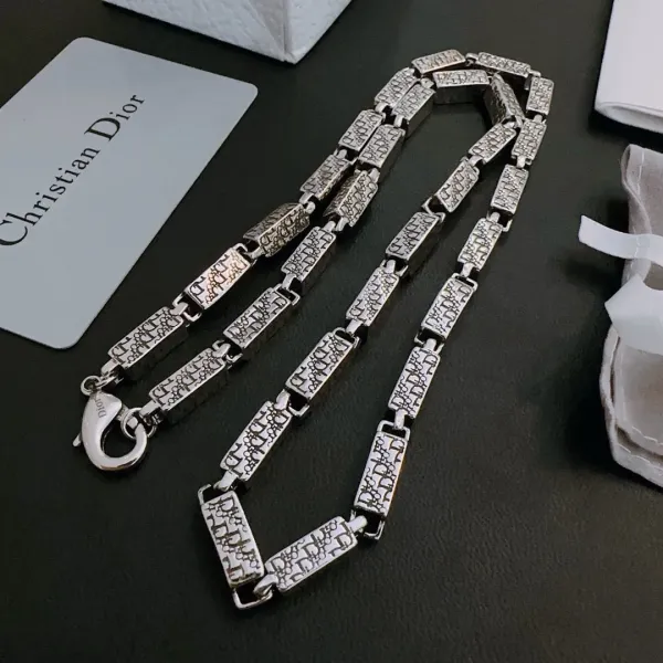 【2026】【DIOR】ネックレス、新しいネックレス万能シンプルファッションオーナメント 241015 【2026】【DIOR】ネックレス、新しいネックレス万能シンプルファッションオーナメント 241015