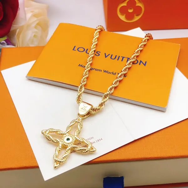 【2026】LV 【LOUIS VUITTON】ネックレス、新しいネックレス万能シンプルファッションオーナメント241015 【2026】LV 【LOUIS VUITTON】ネックレス、新しいネックレス万能シンプルファッションオーナメント241015