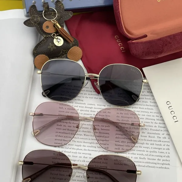 【2026】GUCCI( グッチ ) サングラス  241012