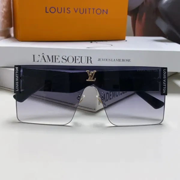 【2026】LV LOUIS VUITTON (  ルイヴィトン ) サングラス 241012