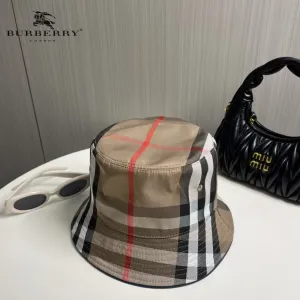 【2026】BURBERRY(バーバリー)フィッシャーマンズハット 241011 【2026】BURBERRY(バーバリー)フィッシャーマンズハット 241011