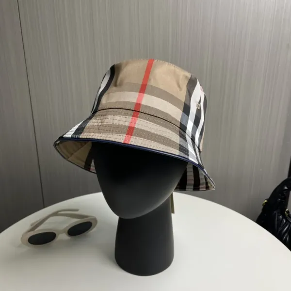 【2026】BURBERRY(バーバリー)フィッシャーマンズハット  241011