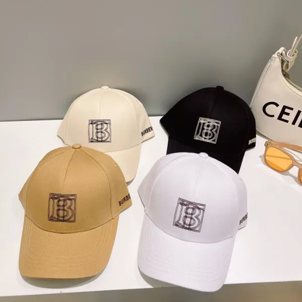 【2026】【BURBERRY  バーバリー】【数量限定】 野球帽 / ハット 241011