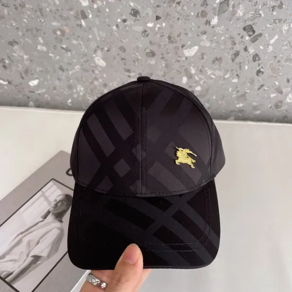 【2026】【BURBERRY  バーバリー】【数量限定】 野球帽 / ハット 241011