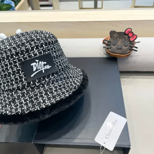 【2026】DIOR ( ディオール )フィッシャーマンズハット  241010