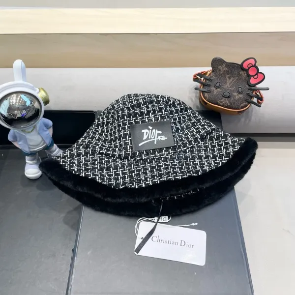 【2026】DIOR ( ディオール )フィッシャーマンズハット  241010
