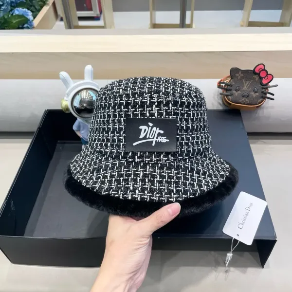 【2026】DIOR ( ディオール )フィッシャーマンズハット  241010