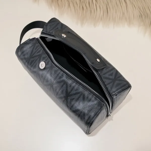 【2026】 【DIOR公式旗艦店】ディオール ハンドバッグ 当日出荷 好評に付き再入荷!21.5*12.5*10.5CM 241007 【2026】 【DIOR公式旗艦店】ディオール ハンドバッグ 当日出荷 好評に付き再入荷!21.5*12.5*10.5CM 241007
