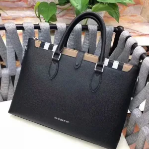【2026】 【BURBERRY 公式旗艦店】バーバリー ハンドバッグ 当日出荷 好評に付き再入荷!38-29-6CM 241007 【2026】 【BURBERRY 公式旗艦店】バーバリー ハンドバッグ 当日出荷 好評に付き再入荷!38-29-6CM 241007