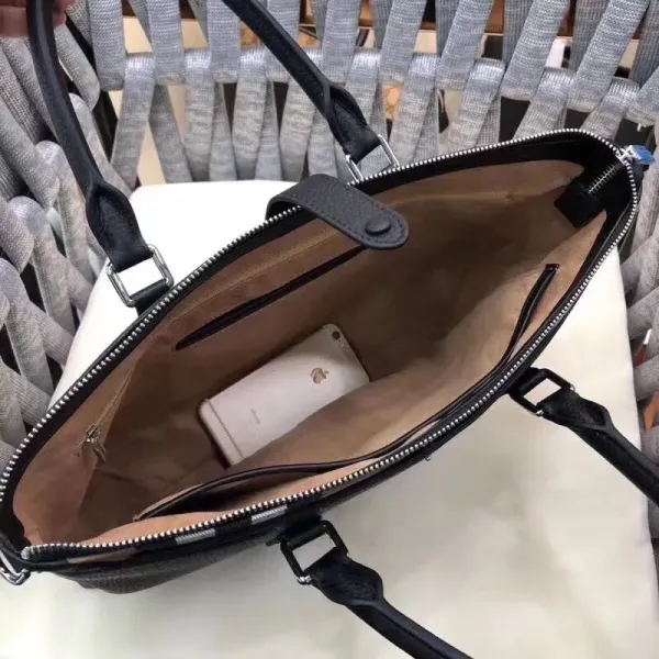 【2026】 【BURBERRY 公式旗艦店】バーバリー ハンドバッグ 当日出荷 好評に付き再入荷!38-29-6CM 241007 【2026】 【BURBERRY 公式旗艦店】バーバリー ハンドバッグ 当日出荷 好評に付き再入荷!38-29-6CM 241007