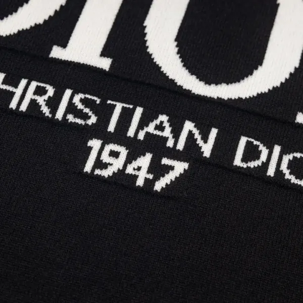 【2026】【DIOR 公式旗艦店】ディオール セーター好評に付き再入荷! 240929 【2026】【DIOR 公式旗艦店】ディオール セーター好評に付き再入荷! 240929