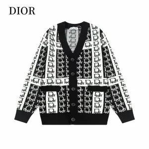 【2026】【DIOR 公式旗艦店】ディオール セーター好評に付き再入荷! 240929 【2026】【DIOR 公式旗艦店】ディオール セーター好評に付き再入荷! 240929