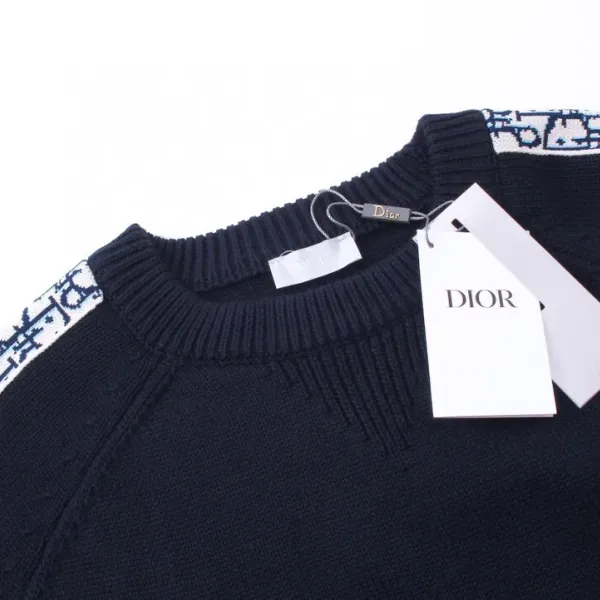 【2026】【DIOR 公式旗艦店】ディオール   セーター好評に付き再入荷！ 240929