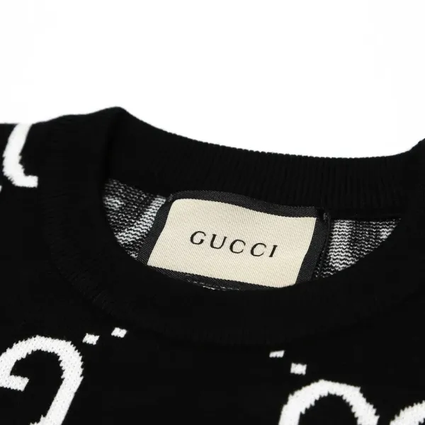 【2026】【GUCCI 公式旗艦店】グッチ セーター好評に付き再入荷! 240928 【2026】【GUCCI 公式旗艦店】グッチ セーター好評に付き再入荷! 240928