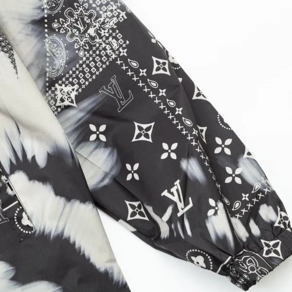 【2026】LV 【LOUIS VUITTON】ルイヴィトン ジャケット着ご好評に付き再入荷!240926 【2026】LV 【LOUIS VUITTON】ルイヴィトン ジャケット着ご好評に付き再入荷!240926