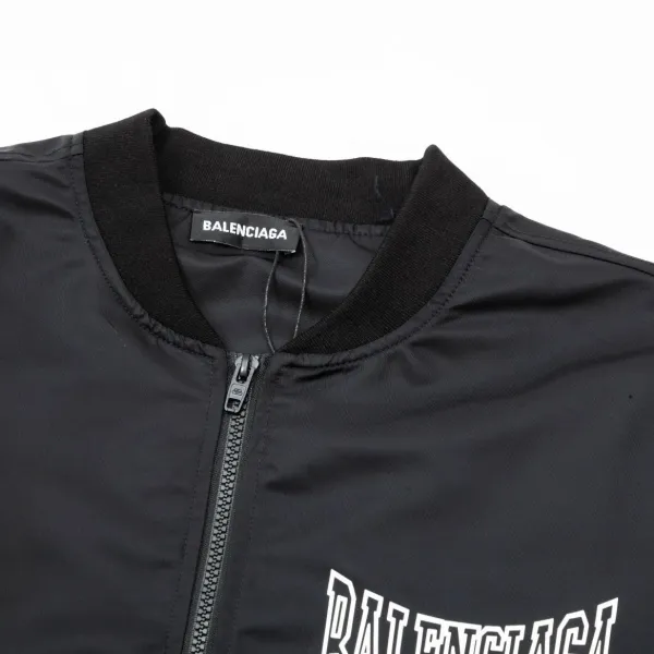 【2026】【BALENCIAGA】バレンシアガ ジャケット着 ご好評に付き再入荷!240924 【2026】【BALENCIAGA】バレンシアガ ジャケット着 ご好評に付き再入荷!240924