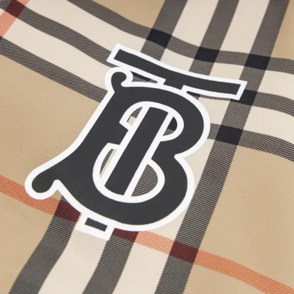 【2026】【BURBERRY 公式旗艦店】バーバリー  ジャケット着ご好評に付き再入荷！240924
