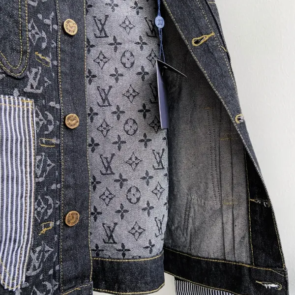 【2026】LV【LOUIS VUITTON】ルイヴィトン ジャケット着 ご好評に付き再入荷!240921 【2026】LV【LOUIS VUITTON】ルイヴィトン ジャケット着 ご好評に付き再入荷!240921