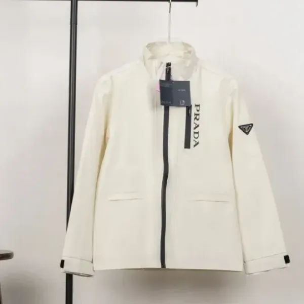 【2026】【PRADA】プラダ ジャケット着 ご好評に付き再入荷!240920 【2026】【PRADA】プラダ ジャケット着 ご好評に付き再入荷!240920