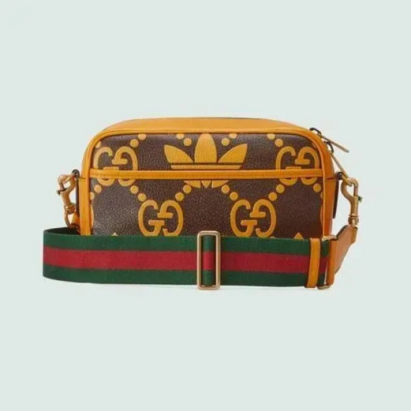 【2026】★GUCCI×adidas★コラボ スモール ショルダーバッグ 25*16*9.5CM 240920 【2026】★GUCCI×adidas★コラボ スモール ショルダーバッグ 25*16*9.5CM 240920