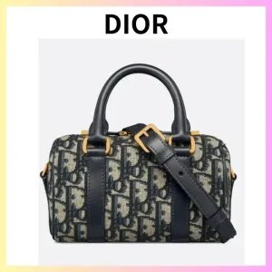 【2026】DIOR ディオール グルーヴ 16 ミニバッグ S2348UTZQ_M928 240919 【2026】DIOR ディオール グルーヴ 16 ミニバッグ S2348UTZQ_M928 240919