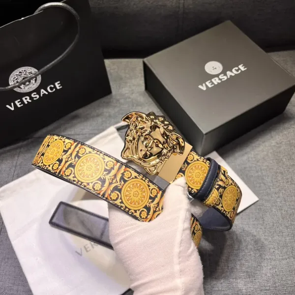 【2026】【VERSACE】(ヴェルサーチ) 4cmベルト メンズ 240912