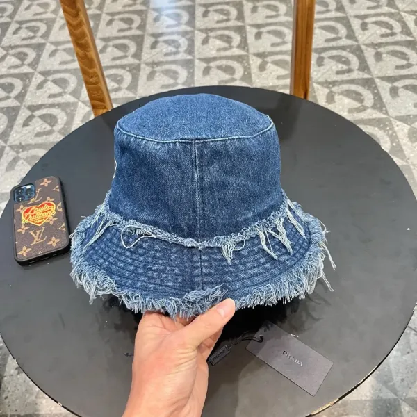 【2026】PRADA (プラダ)フィッシャーマンズハット 240904