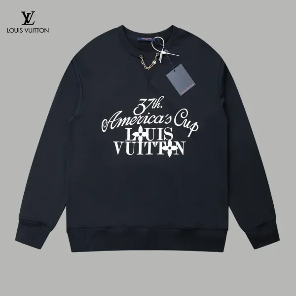 【2026】LV 【LOUIS VUITTON 公式旗艦店】ルイヴィトン 丸首の衛衣 スウェット ご好評に付き再入荷 240902 【2026】LV 【LOUIS VUITTON 公式旗艦店】ルイヴィトン 丸首の衛衣 スウェット ご好評に付き再入荷 240902
