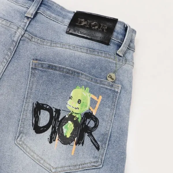 【2026】【DIOR 公式旗艦店】ディオール ジーパン ご好評に付き再入荷 240831 【2026】【DIOR 公式旗艦店】ディオール ジーパン ご好評に付き再入荷 240831
