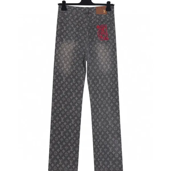 【2026】LV【LOUIS VUITTON 公式旗艦店】ルイヴィトン ジーパン ご好評に付き再入荷 240830 【2026】LV【LOUIS VUITTON 公式旗艦店】ルイヴィトン ジーパン ご好評に付き再入荷 240830