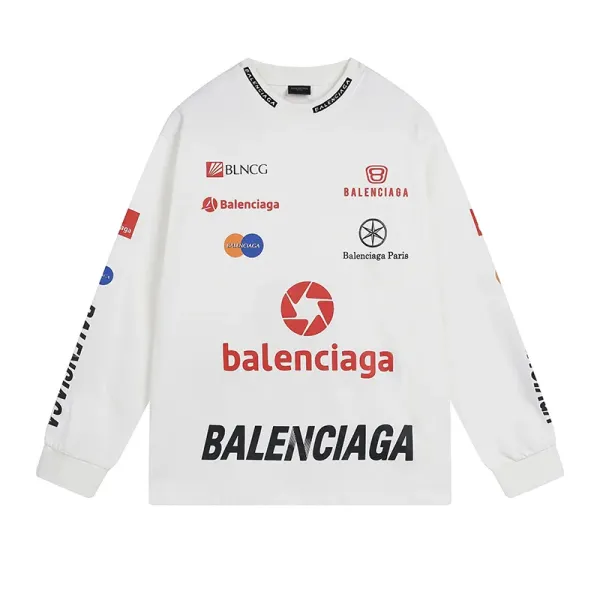 【2026】【BALENCIAGA 公式旗艦店】バレンシアガ 丸首の衛衣 スウェットご好評に付き再入荷 240829 【2026】【BALENCIAGA 公式旗艦店】バレンシアガ 丸首の衛衣 スウェットご好評に付き再入荷 240829
