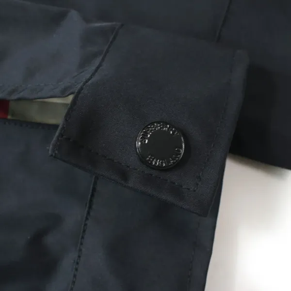 【2026】【BURBERRY 公式旗艦店】バーバリー ジャケット着 好評に付き再入荷 240827 【2026】【BURBERRY 公式旗艦店】バーバリー ジャケット着 好評に付き再入荷 240827