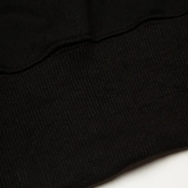 【2026】【COMME DES GARCONS PLAY公式旗艦店】コム デ ギャルソン プレイ丸首の衛衣 スウェット ご好評に付き再入荷 240816 【2026】【COMME DES GARCONS PLAY公式旗艦店】コム デ ギャルソン プレイ丸首の衛衣 スウェット ご好評に付き再入荷 240816
