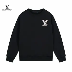 【2026】LV【LOUIS VUITTON 公式旗艦店】ルイヴィトン 丸首の衛衣 スウェットご好評に付き再入荷 240817 【2026】LV【LOUIS VUITTON 公式旗艦店】ルイヴィトン 丸首の衛衣 スウェットご好評に付き再入荷 240817