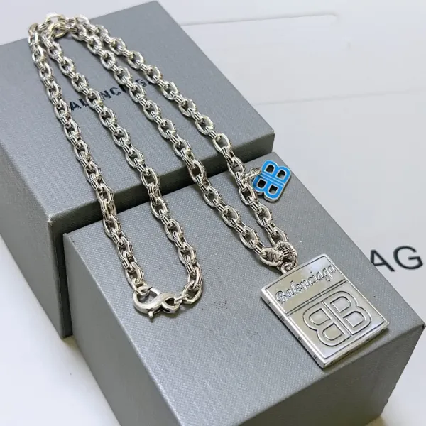 【2026】【BALENCIAGA】ネックレス、新しいネックレス万能シンプルファッションオーナメント 240814 【2026】【BALENCIAGA】ネックレス、新しいネックレス万能シンプルファッションオーナメント 240814