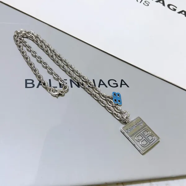 【2026】【BALENCIAGA】ネックレス、新しいネックレス万能シンプルファッションオーナメント 240814 【2026】【BALENCIAGA】ネックレス、新しいネックレス万能シンプルファッションオーナメント 240814